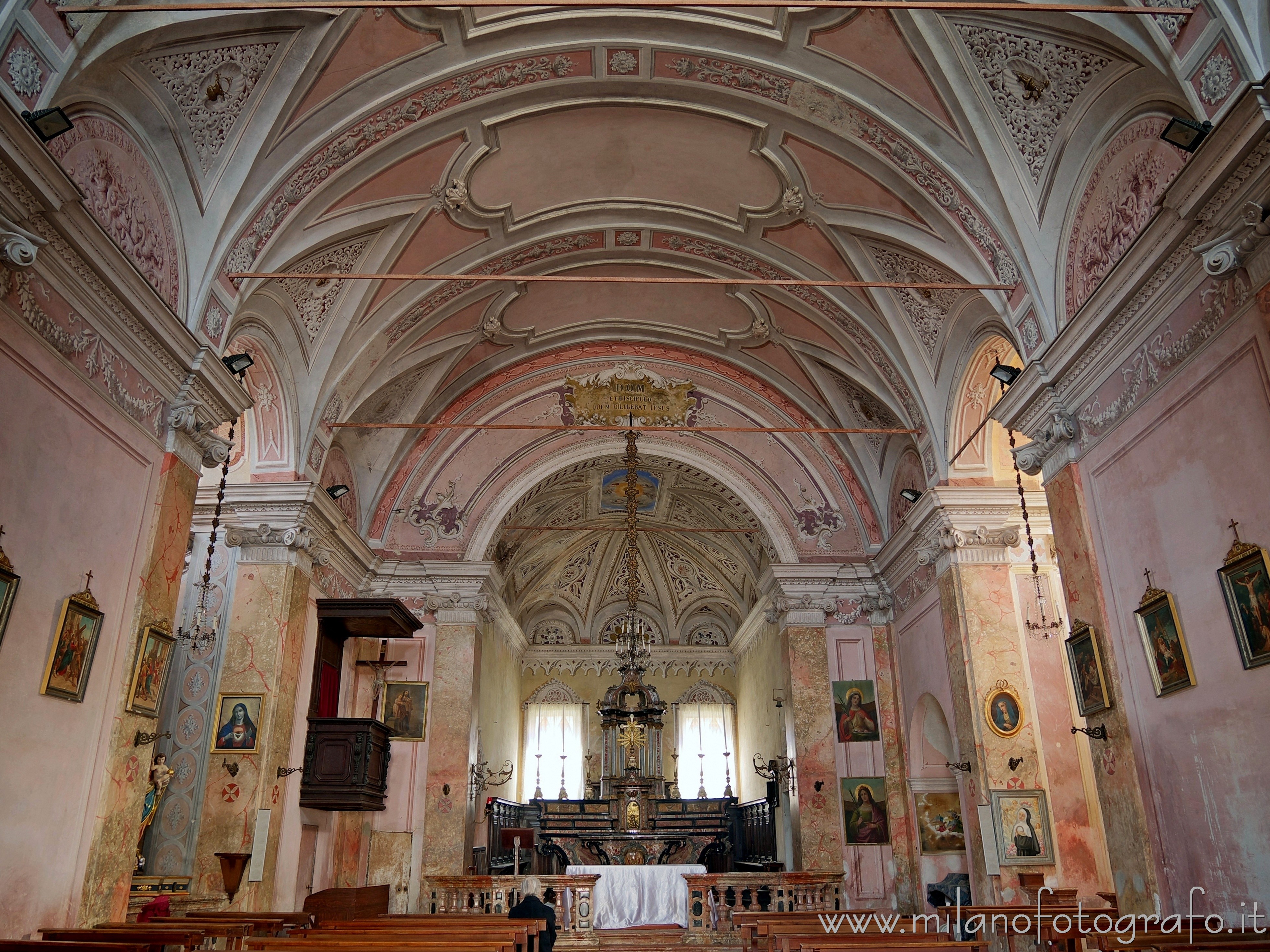 Sillavengo (Novara, Italy) - Interior of the Church of San Giovanni